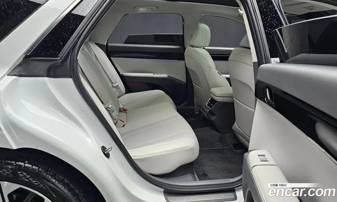 Hyundai Grandeur 2025 1.6 автомат (гидро), фото 17