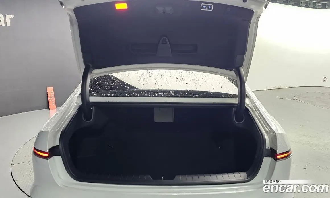 Hyundai Grandeur 2025 1.6 автомат (гидро), фото 25