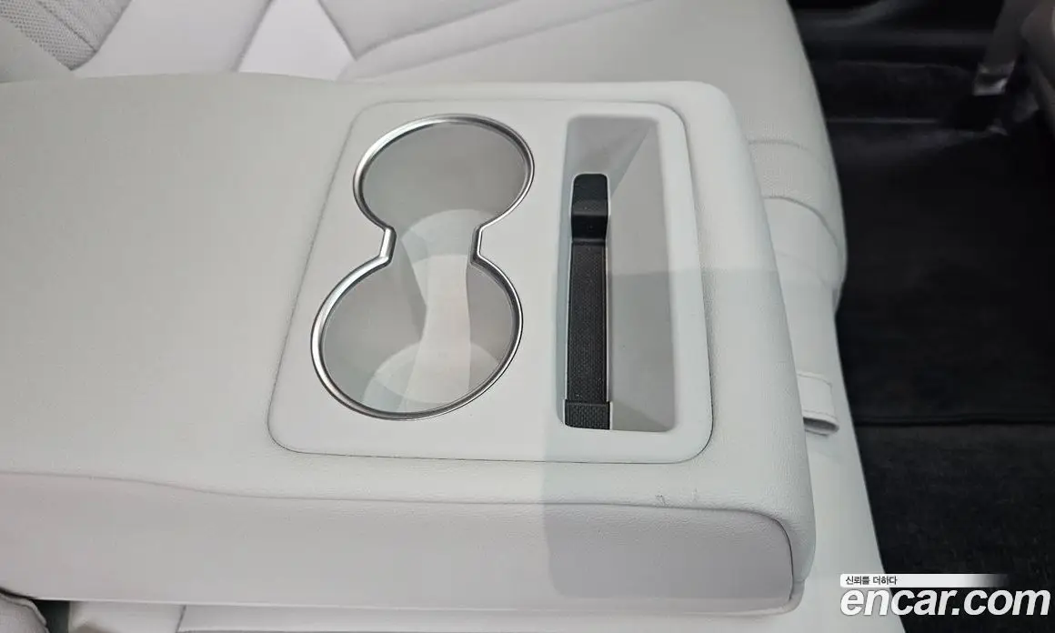 Hyundai Grandeur 2025 1.6 автомат (гидро), фото 28