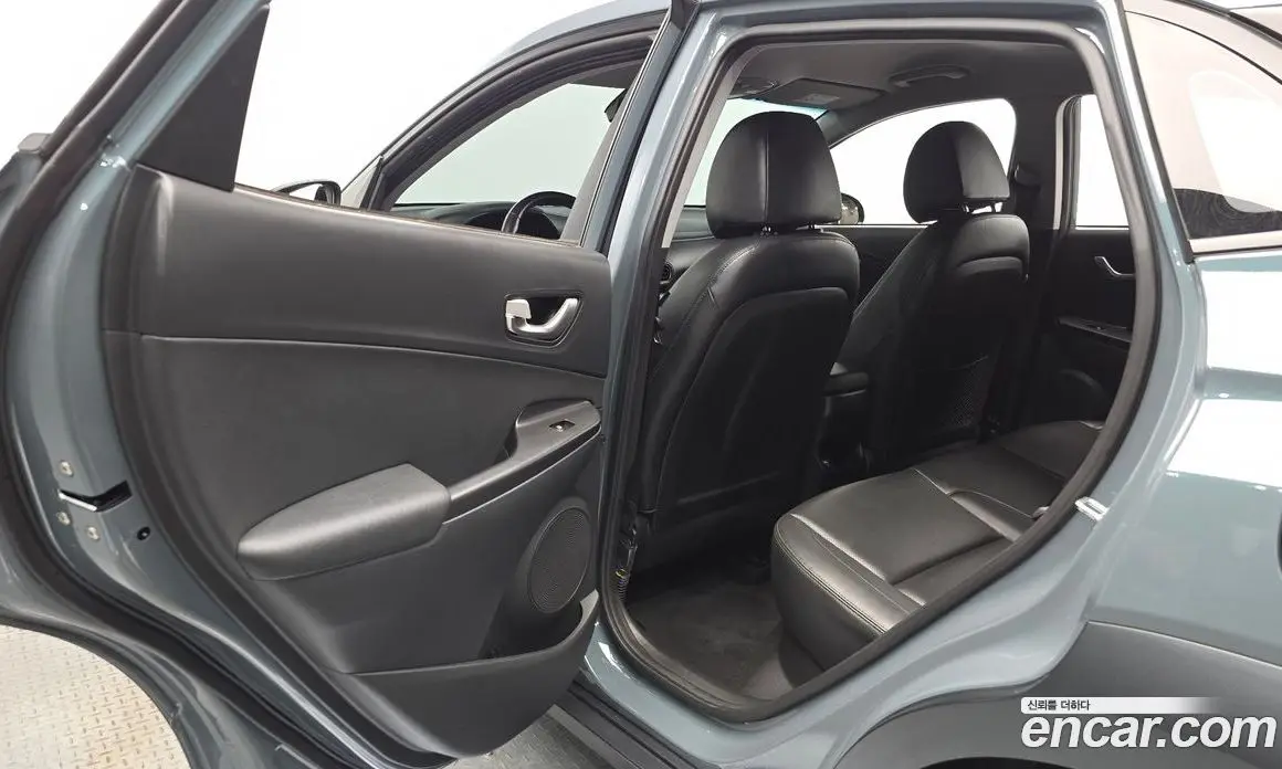 Hyundai Kona 2021 2.0 автомат (гидро), фото 15