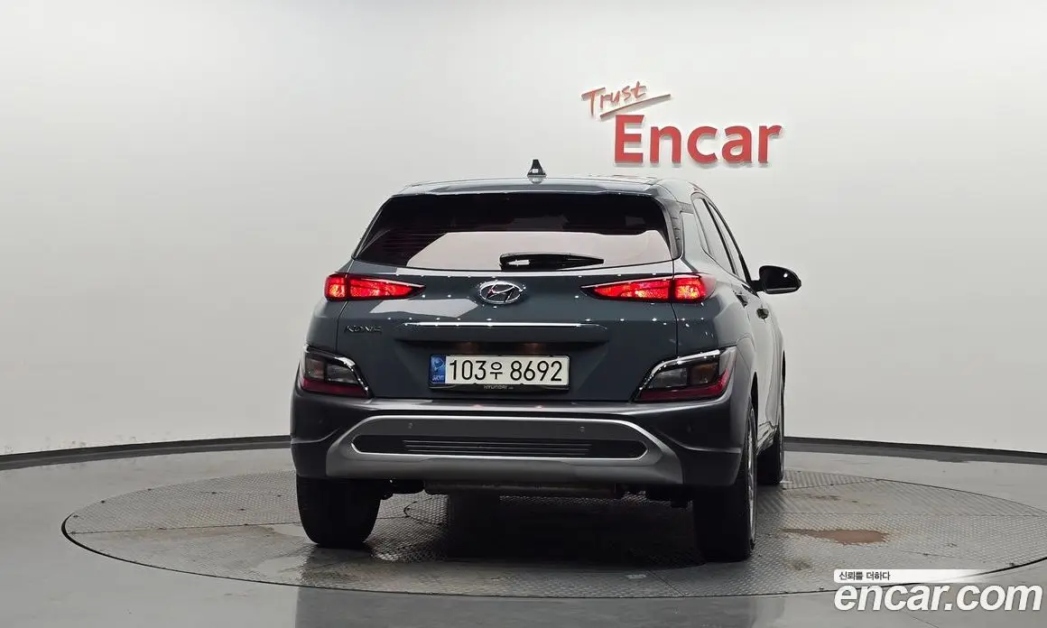Hyundai Kona 2021 2.0 автомат (гидро), фото 3