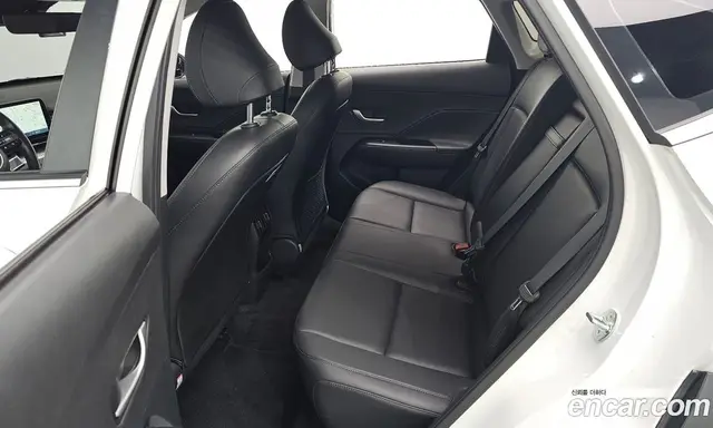 Hyundai Kona 2023 1.6 автомат (гидро), миниатюра 12