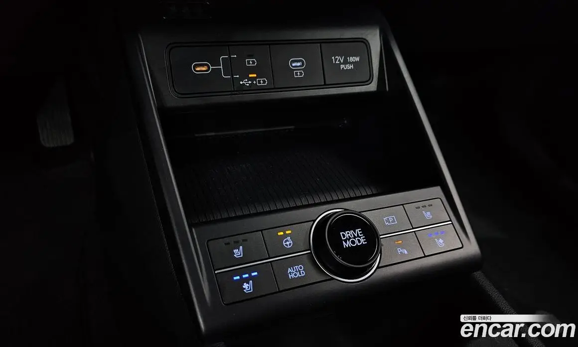 Hyundai Kona 2023 1.6 автомат (гидро), фото 16
