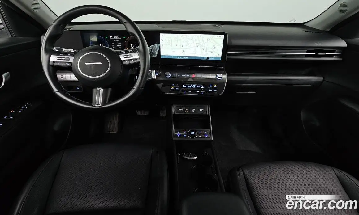 Hyundai Kona 2023 1.6 автомат (гидро), фото 7
