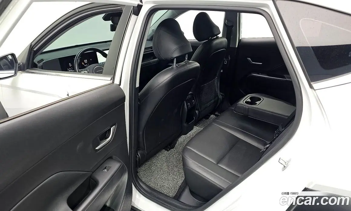 Hyundai Kona 2024 1.6 автомат (гидро), фото 11 Hyundai Kona 2024 1.6 автомат (гидро), фото 11