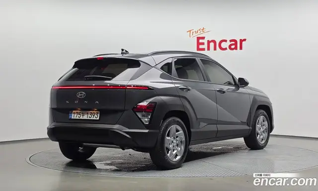 Hyundai Kona 2025 1.6 автомат (гидро), миниатюра 2