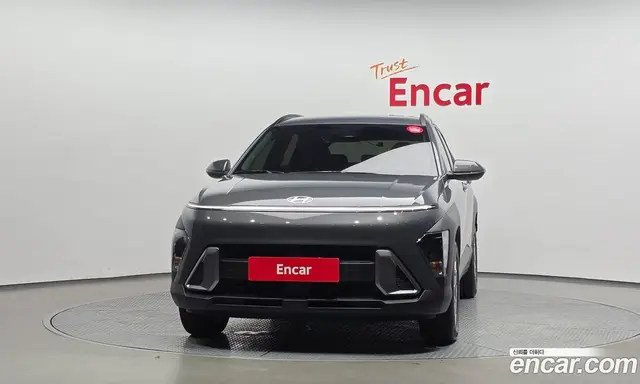 Hyundai Kona 2025 1.6 автомат (гидро), миниатюра 3