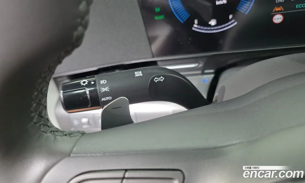 Hyundai Kona 2025 1.6 автомат (гидро), фото 35