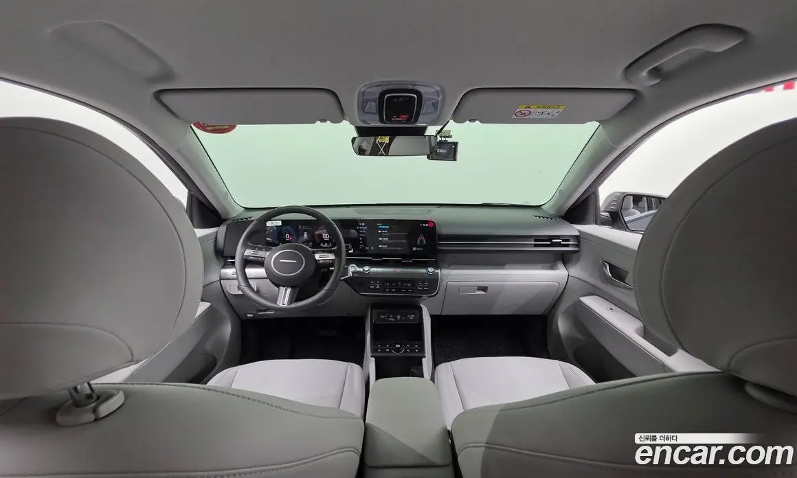 Hyundai Kona 2025 1.6 автомат (гидро), фото 39