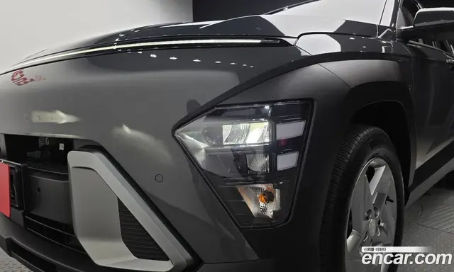 Hyundai Kona 2025 1.6 автомат (гидро), миниатюра 8