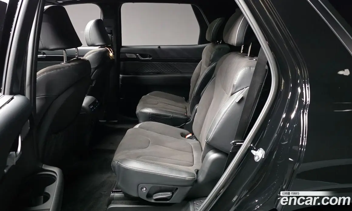Hyundai Palisade 2024 3.8 автомат (гидро), фото 16