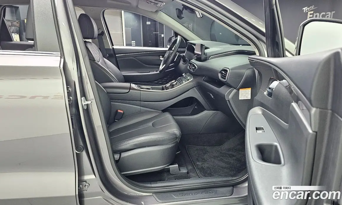Hyundai Santa Fe 2022 1.6 автомат (гидро), фото 17