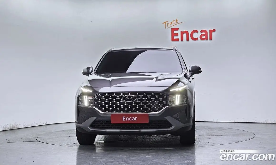 Hyundai Santa Fe 2022 1.6 автомат (гидро), фото 3