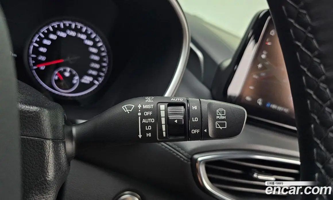 Hyundai Santa Fe 2022 1.6 автомат (гидро), фото 24
