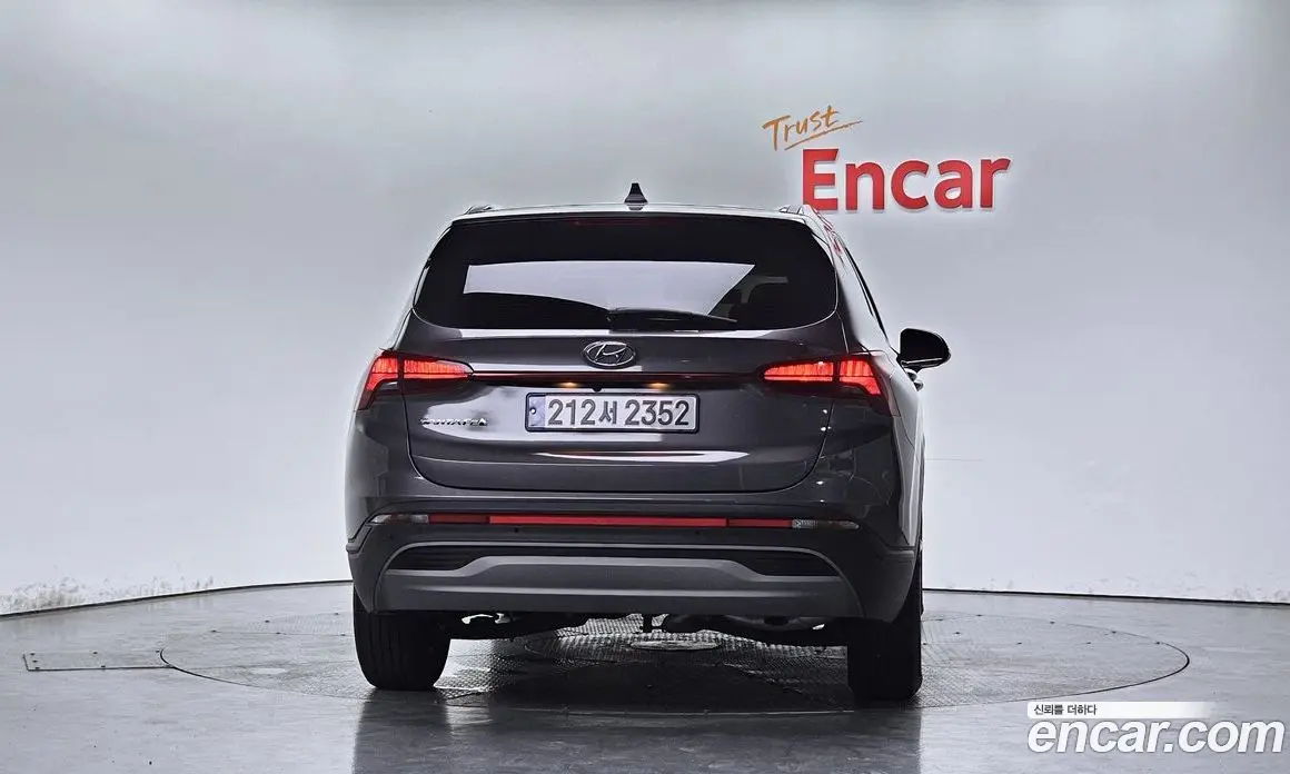 Hyundai Santa Fe 2022 1.6 автомат (гидро), фото 4