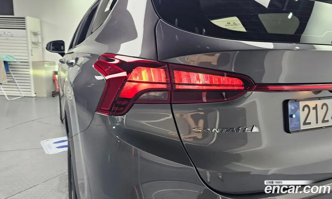 Hyundai Santa Fe 2022 1.6 автомат (гидро), фото 9