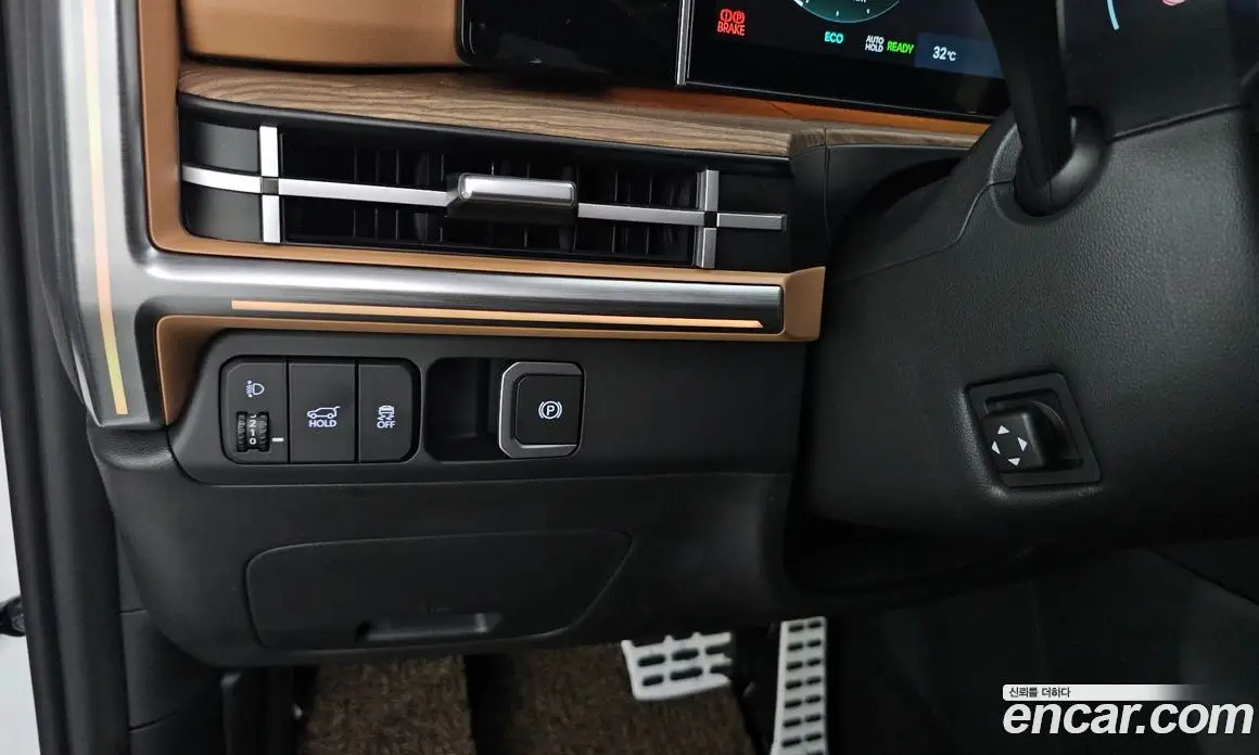 Hyundai Santa Fe 2024 1.6 автомат (гидро), фото 22