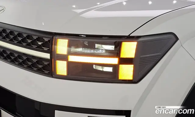 Hyundai Santa Fe 2024 1.6 автомат (гидро), миниатюра 8