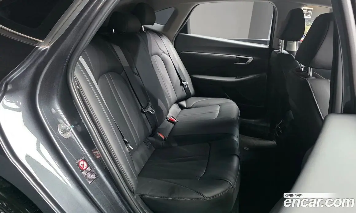 Hyundai Sonata 2022 2.0 автомат (гидро), фото 18