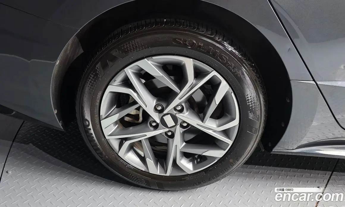 Hyundai Sonata 2022 2.0 автомат (гидро), фото 5