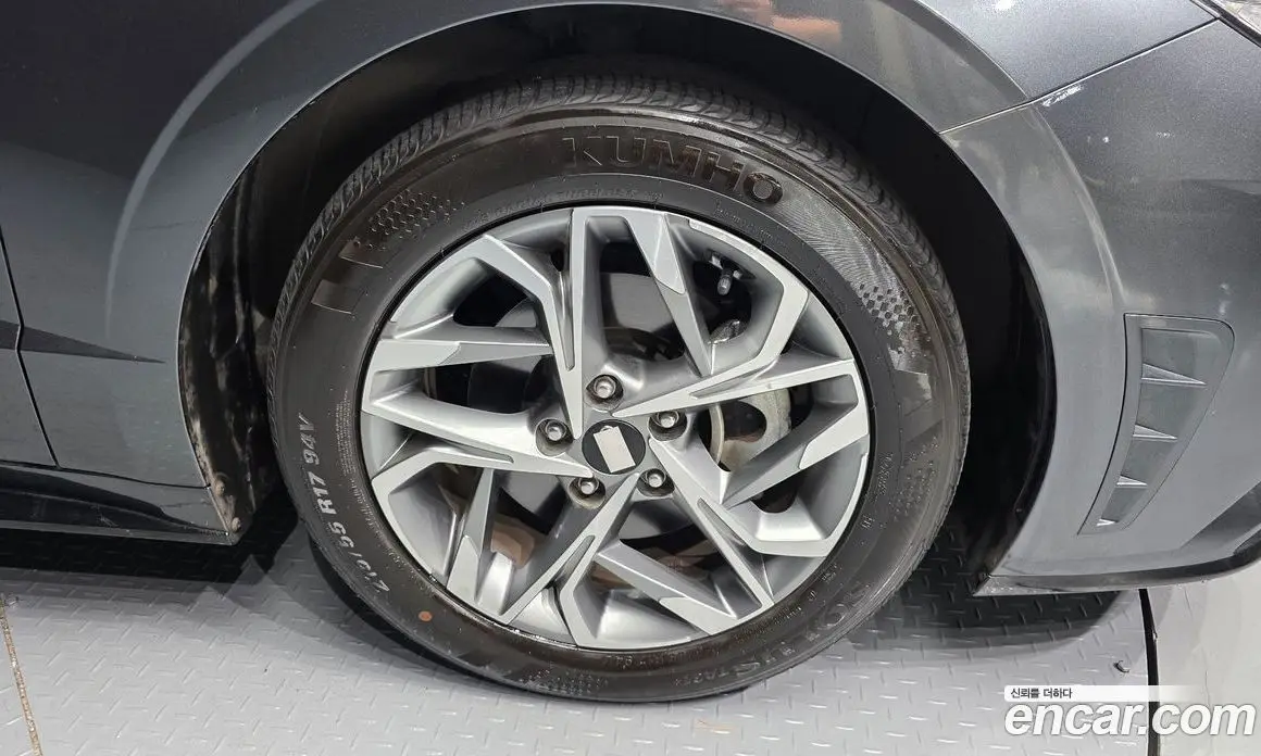 Hyundai Sonata 2022 2.0 автомат (гидро), фото 7