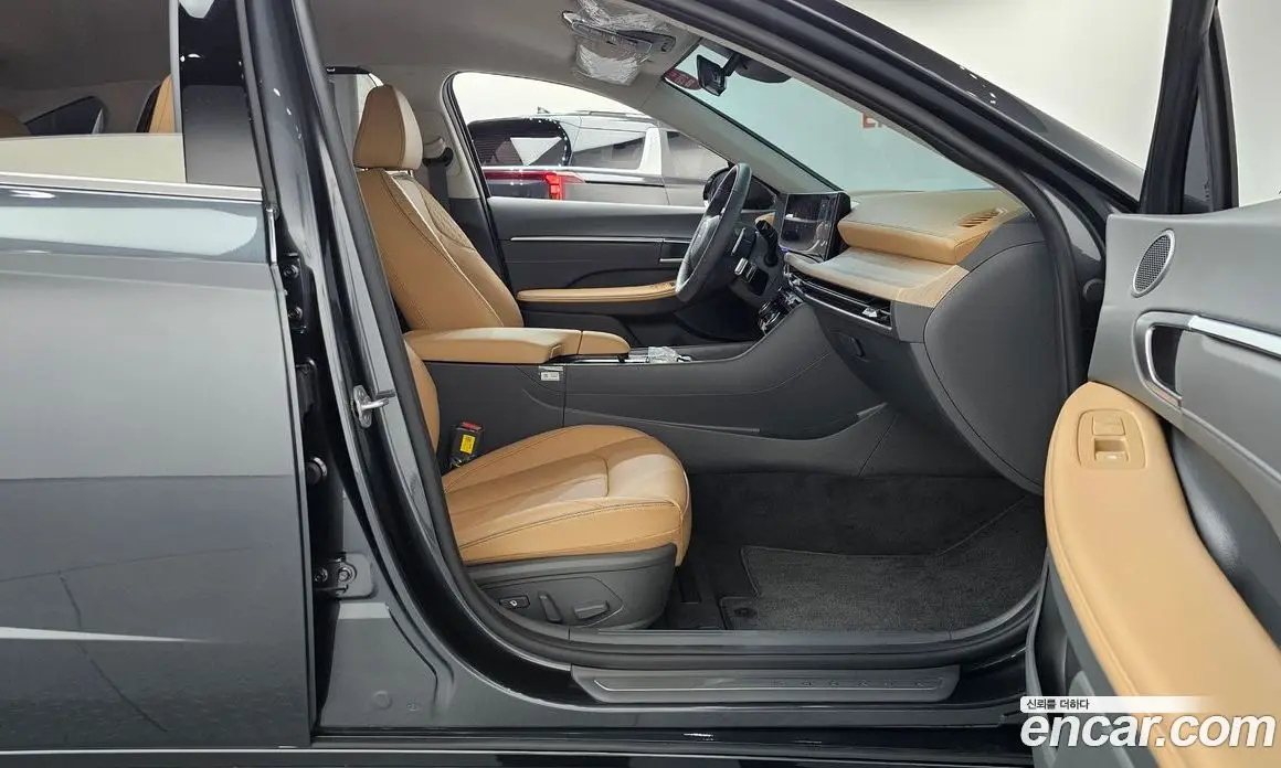 Hyundai Sonata 2026 1.6 автомат (гидро), фото 16