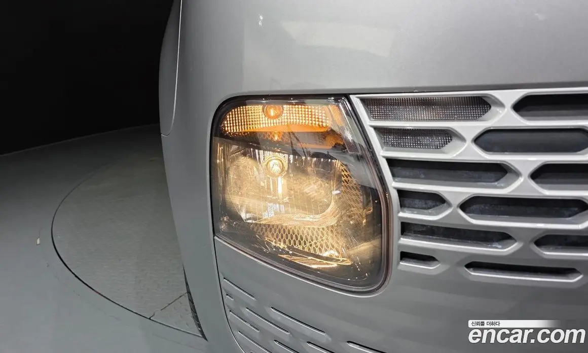 Hyundai Staria 2022 2.2 автомат (гидро), фото 8