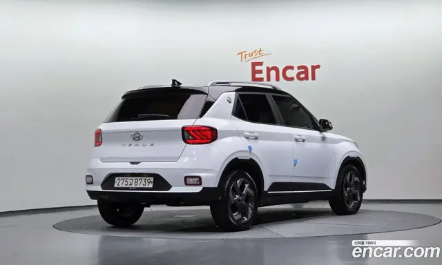 Hyundai Venue 2020 1.6 автомат (гидро), миниатюра 2