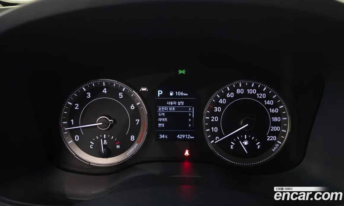Hyundai Venue 2020 1.6 автомат (гидро), фото 11