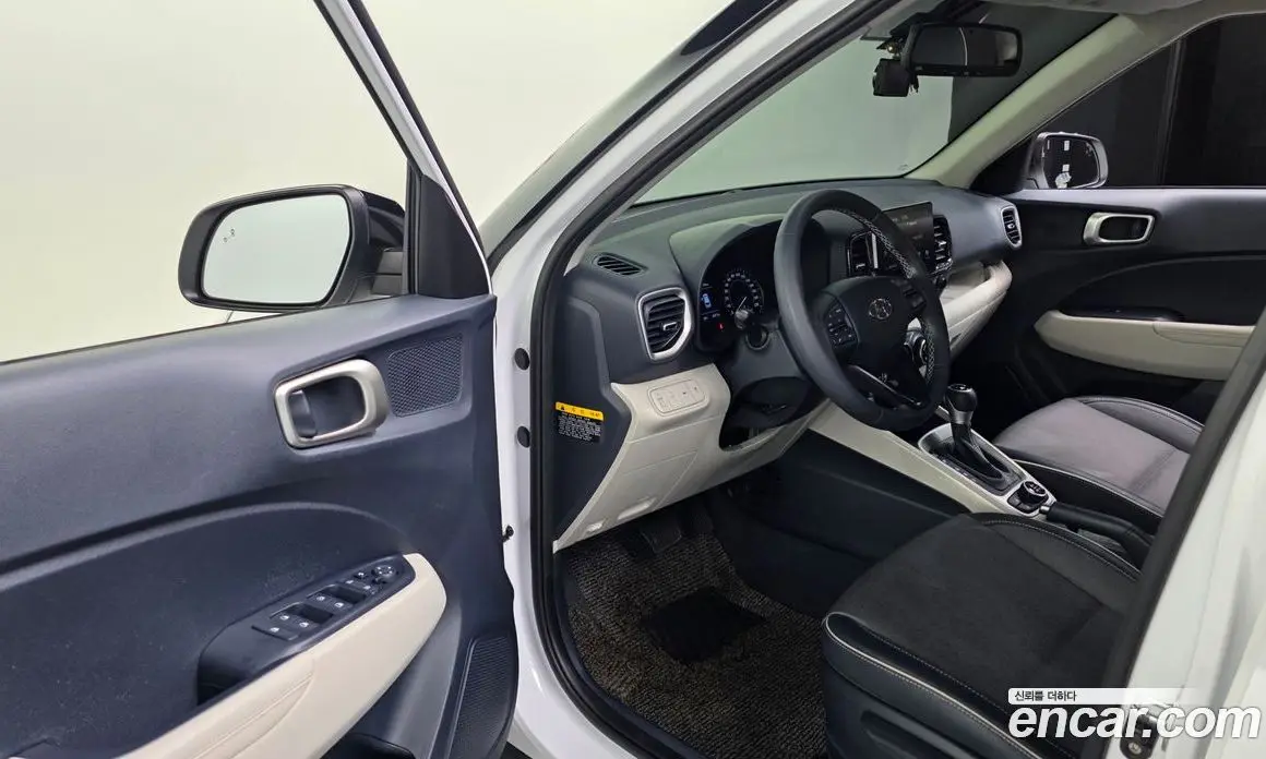 Hyundai Venue 2020 1.6 автомат (гидро), фото 13