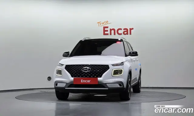 Hyundai Venue 2020 1.6 автомат (гидро), миниатюра 3