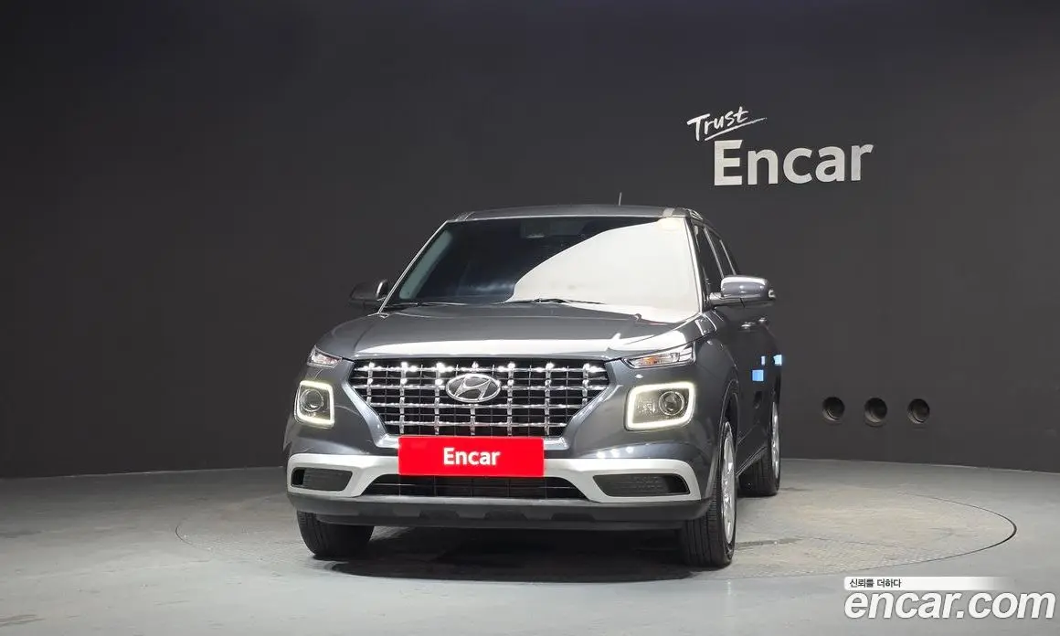 Hyundai Venue 2023 1.6 автомат (гидро), фото 3