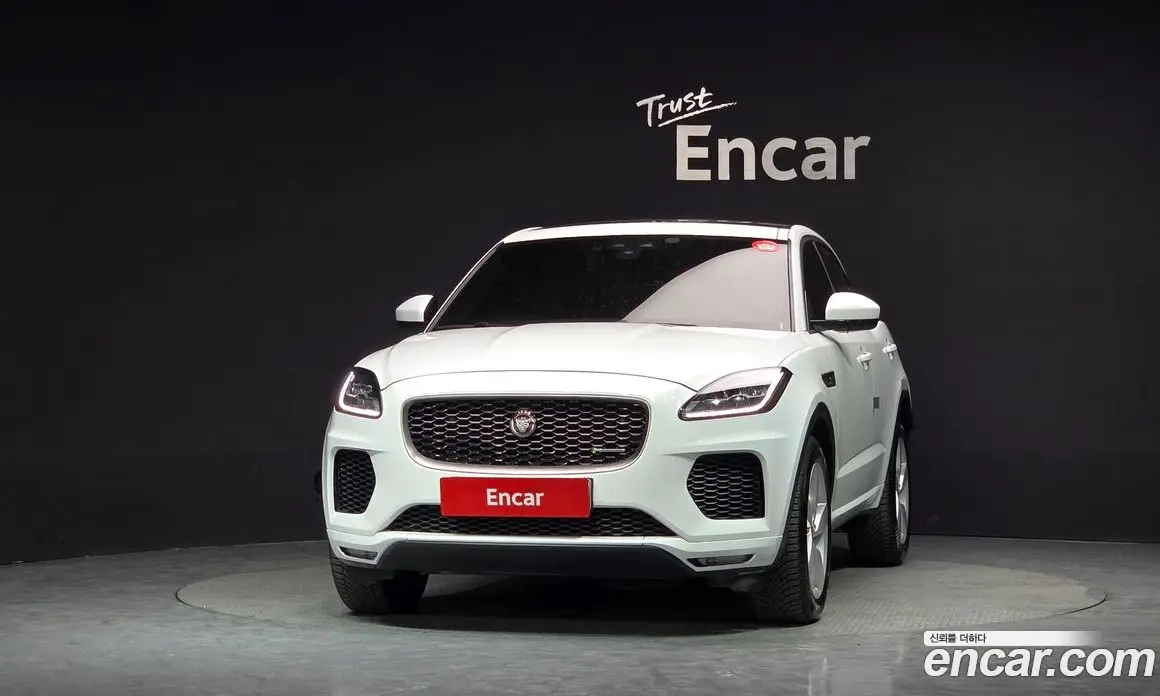Jaguar E-Pace 2018 2.0 автомат (гидро), фото 3