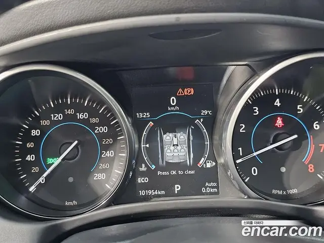 Jaguar XE 2016 2.0 автомат (гидро), миниатюра 6
