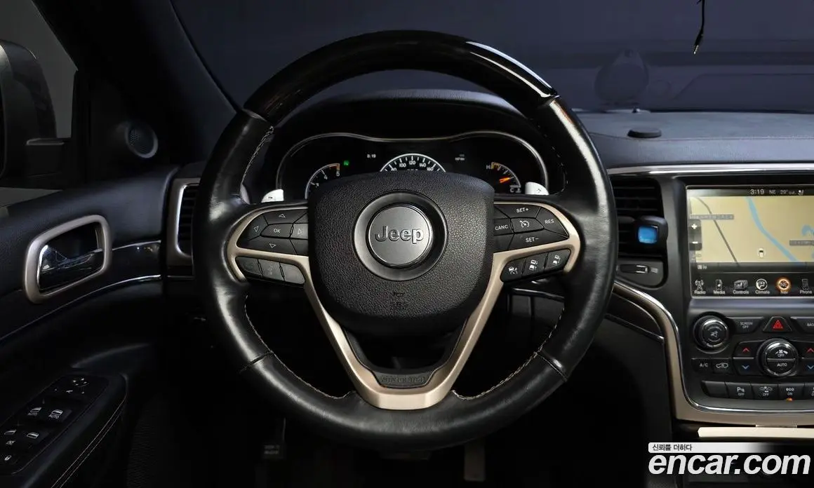 Jeep Cherokee 2013 3.0 автомат (гидро), фото 13