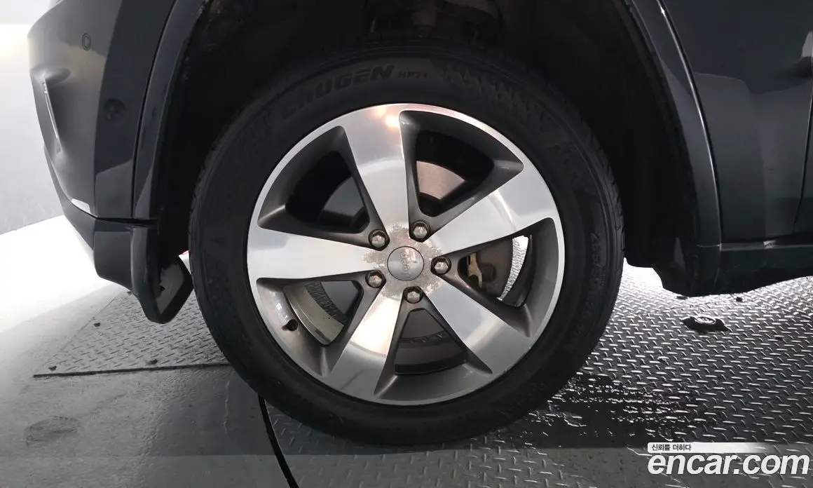 Jeep Cherokee 2013 3.0 автомат (гидро), фото 5