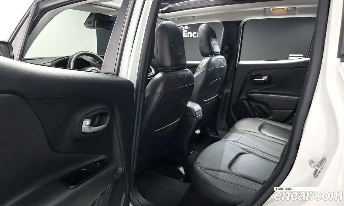 Jeep Renegade 2020 1.6 автомат (гидро), фото 11