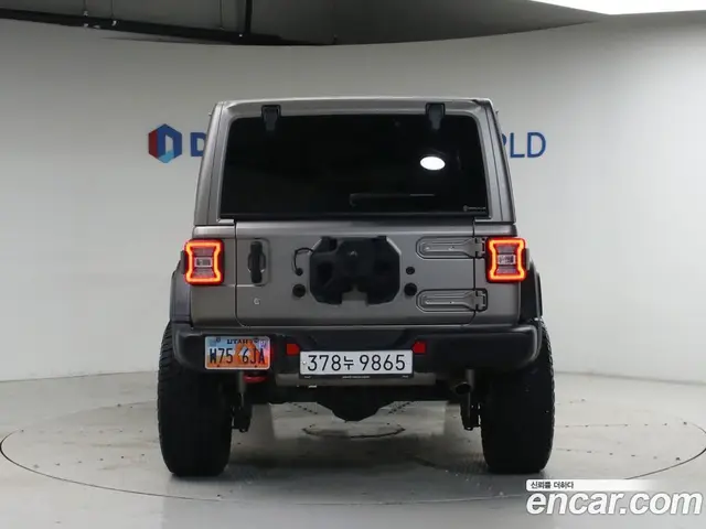 Jeep Wrangler 2020 2.0 автомат (гидро), миниатюра 4