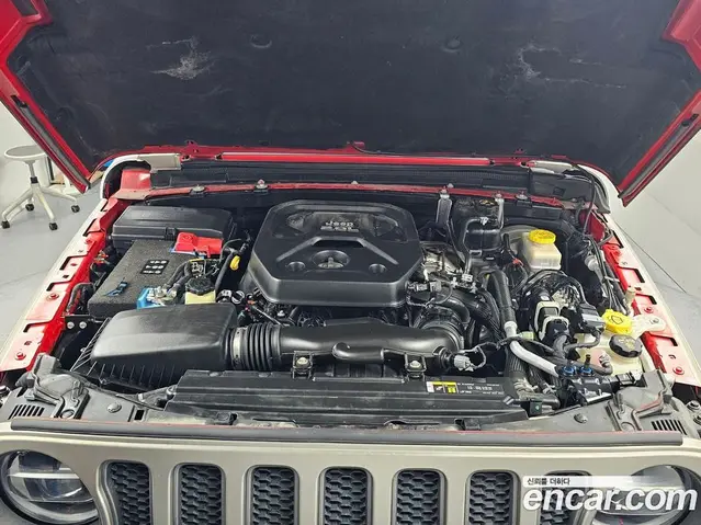 Jeep Wrangler 2020 2.0 автомат (гидро), миниатюра 6