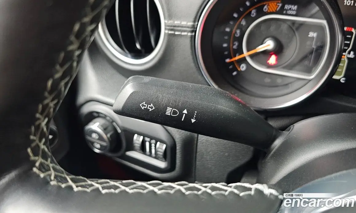 Jeep Wrangler 2021 2.0 автомат (гидро), фото 24
