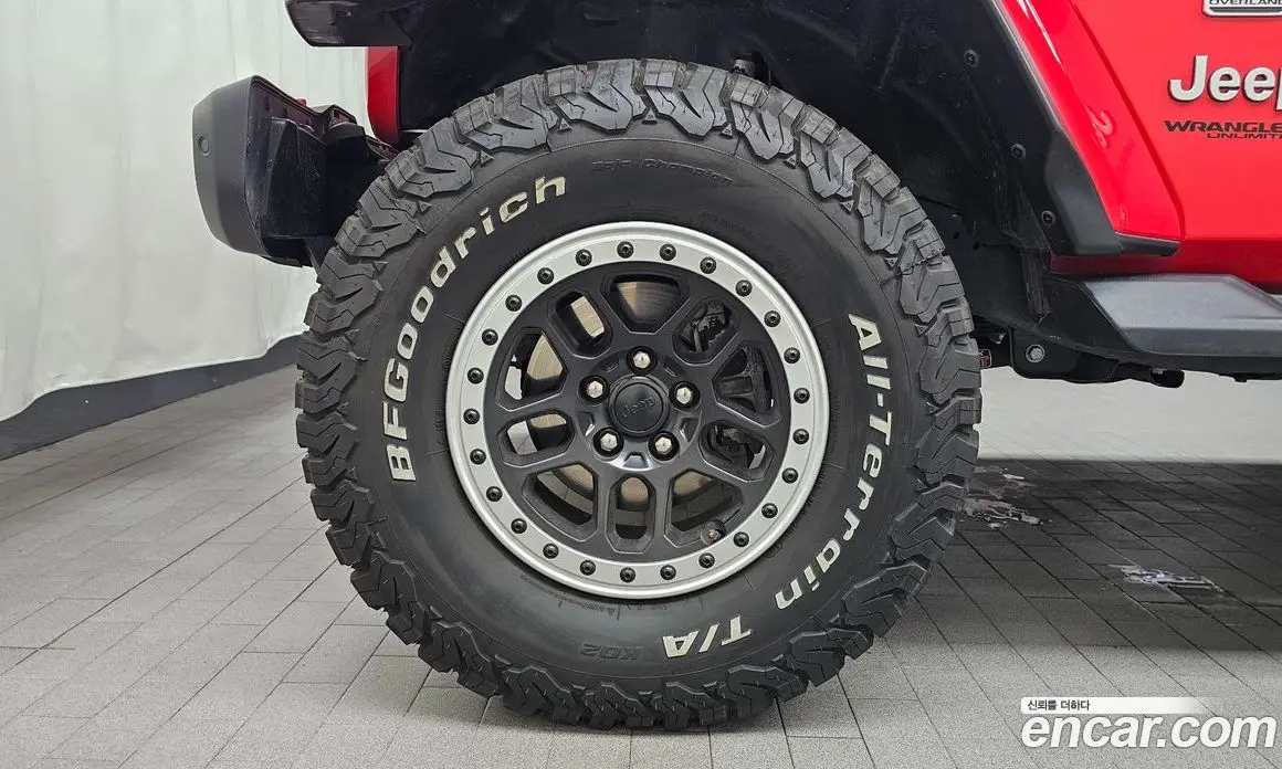 Jeep Wrangler 2021 2.0 автомат (гидро), фото 5