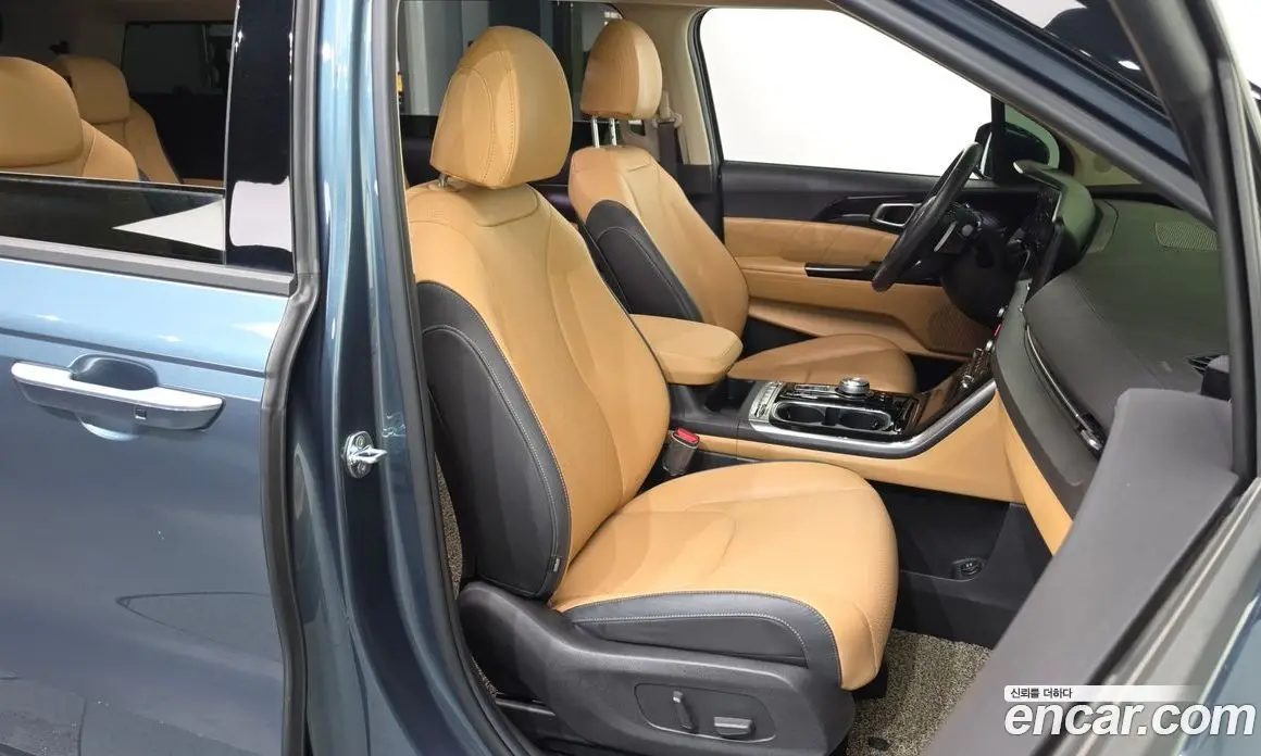 Kia Carnival 2022 2.2 автомат (гидро), фото 12