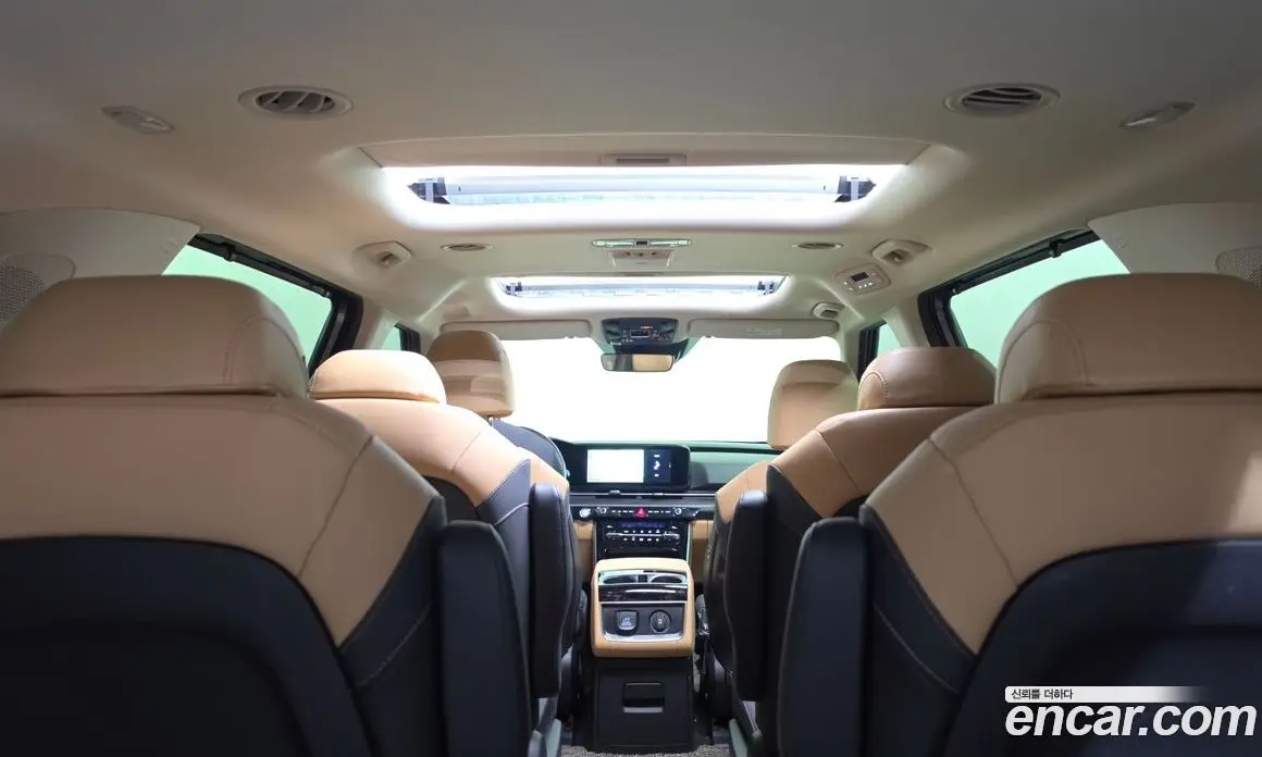 Kia Carnival 2022 2.2 автомат (гидро), фото 20