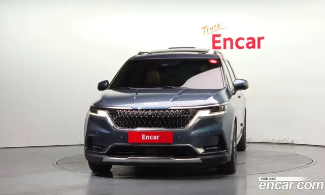 Kia Carnival 2022 2.2 автомат (гидро), миниатюра 3