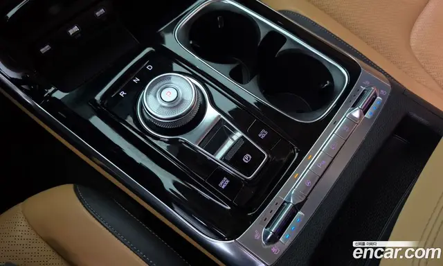 Kia Carnival 2022 2.2 автомат (гидро), миниатюра 9