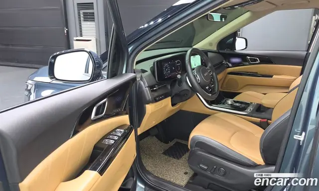 Kia Carnival 2022 2.2 автомат (гидро), миниатюра 10