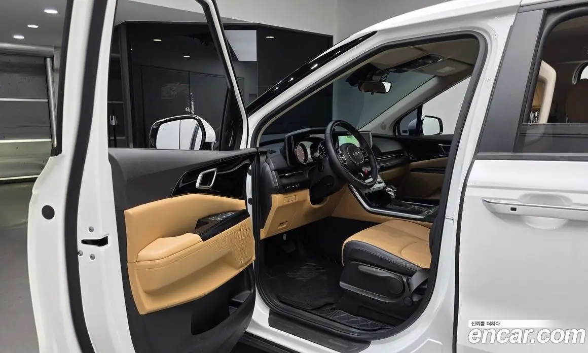Kia Carnival 2022 2.2 автомат (гидро), фото 13