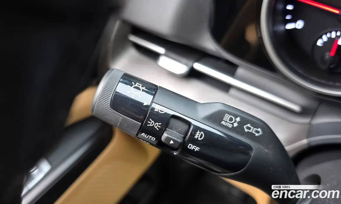 Kia Carnival 2022 2.2 автомат (гидро), фото 25
