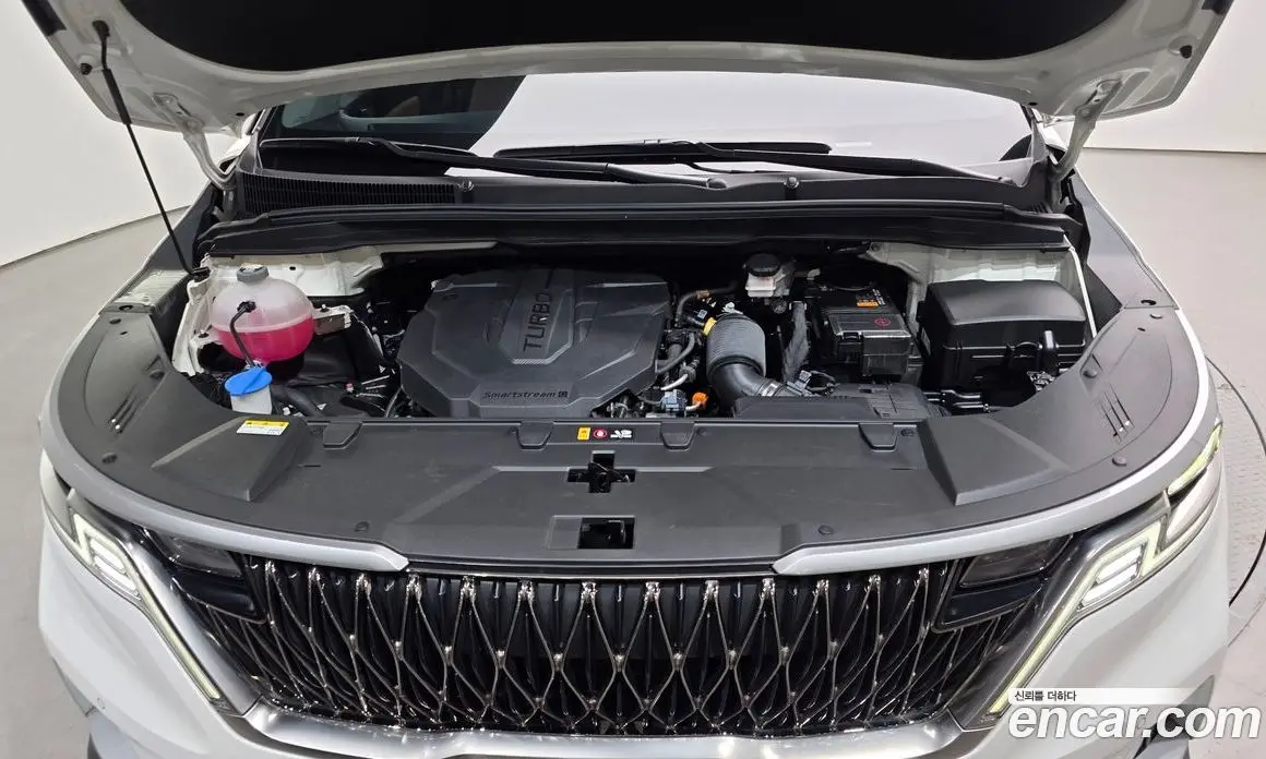 Kia Carnival 2022 2.2 автомат (гидро), фото 6