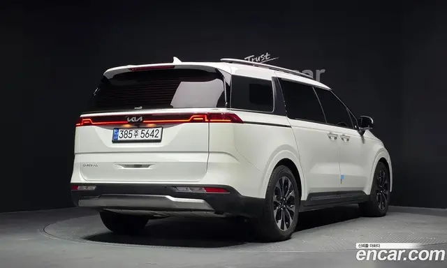 Kia Carnival 2022 3.5 автомат (гидро), миниатюра 2